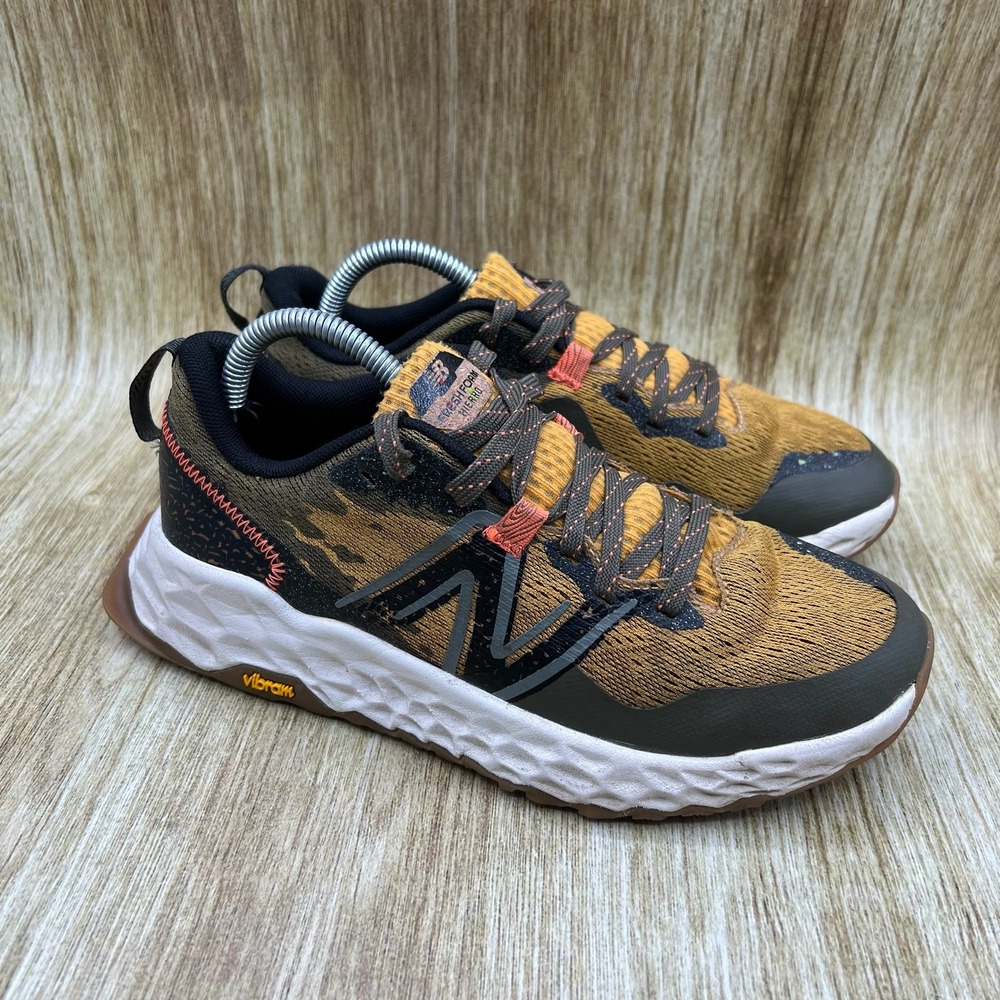 New‎ Balance Fresh Foam Hierro v7 Trail Women's Size 6 Shoes Golden Hour Black